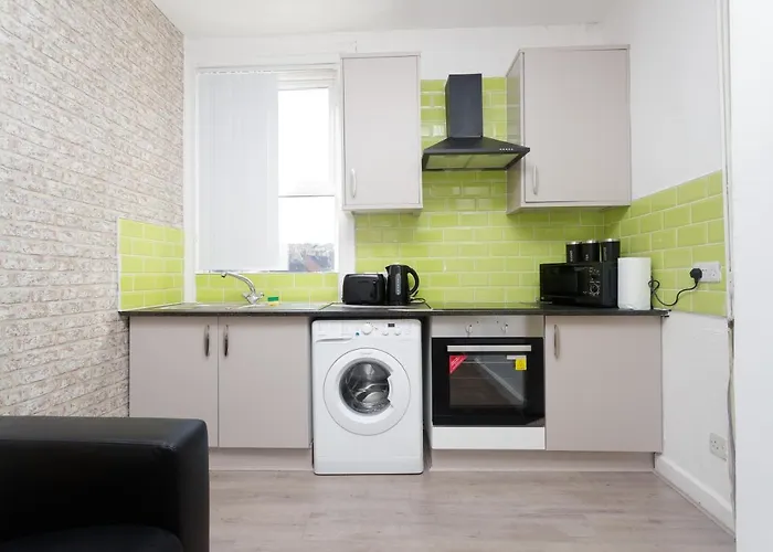 Kirkstall House לידס