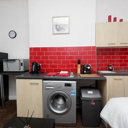 Kirkstall House Apartment