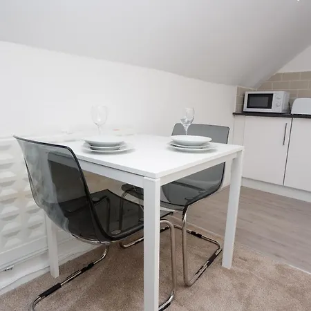 Kirkstall House شقة *