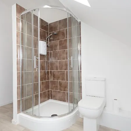Apartment Kirkstall House