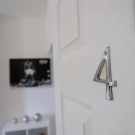 Kirkstall House شقة ليدز