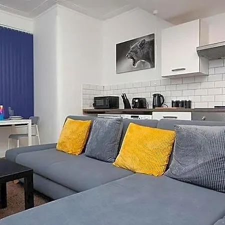 Apartment Kirkstall House *