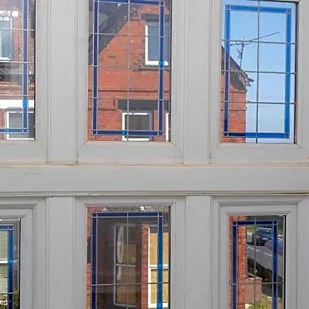 Apartment Kirkstall House