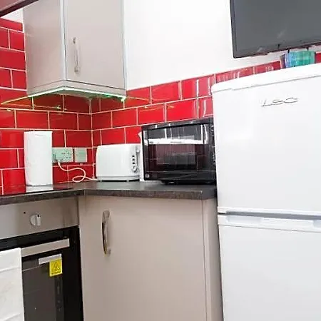 Kirkstall House * Leeds (West Yorkshire)
