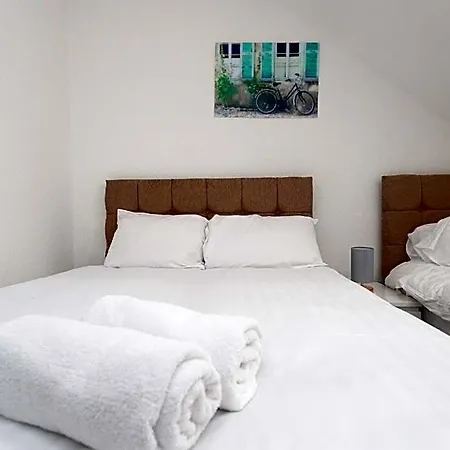 Apartment Kirkstall House Leeds (West Yorkshire)