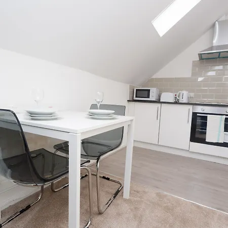Apartment Kirkstall House