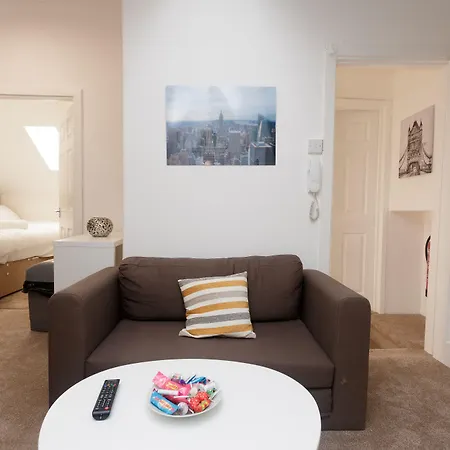 Apartment Kirkstall House *