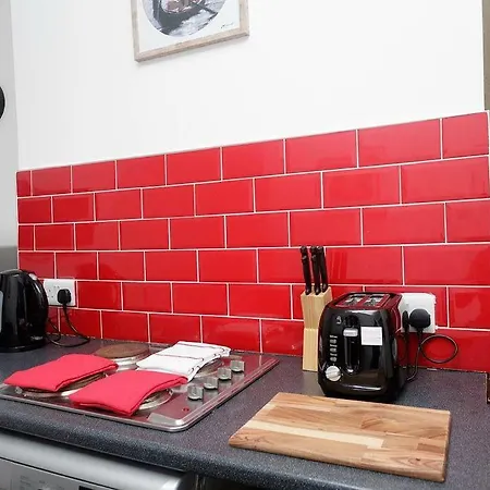 Kirkstall House Apartment *