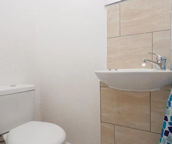 Kirkstall House Apartment Leeds (West Yorkshire)