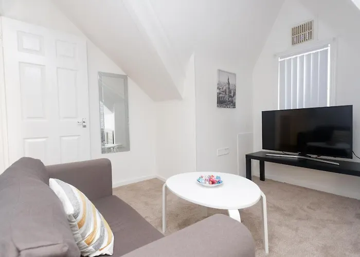 Apartment Kirkstall House