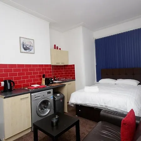 Kirkstall House Apartment *