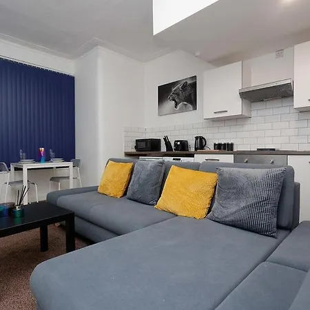 Apartment Kirkstall House *